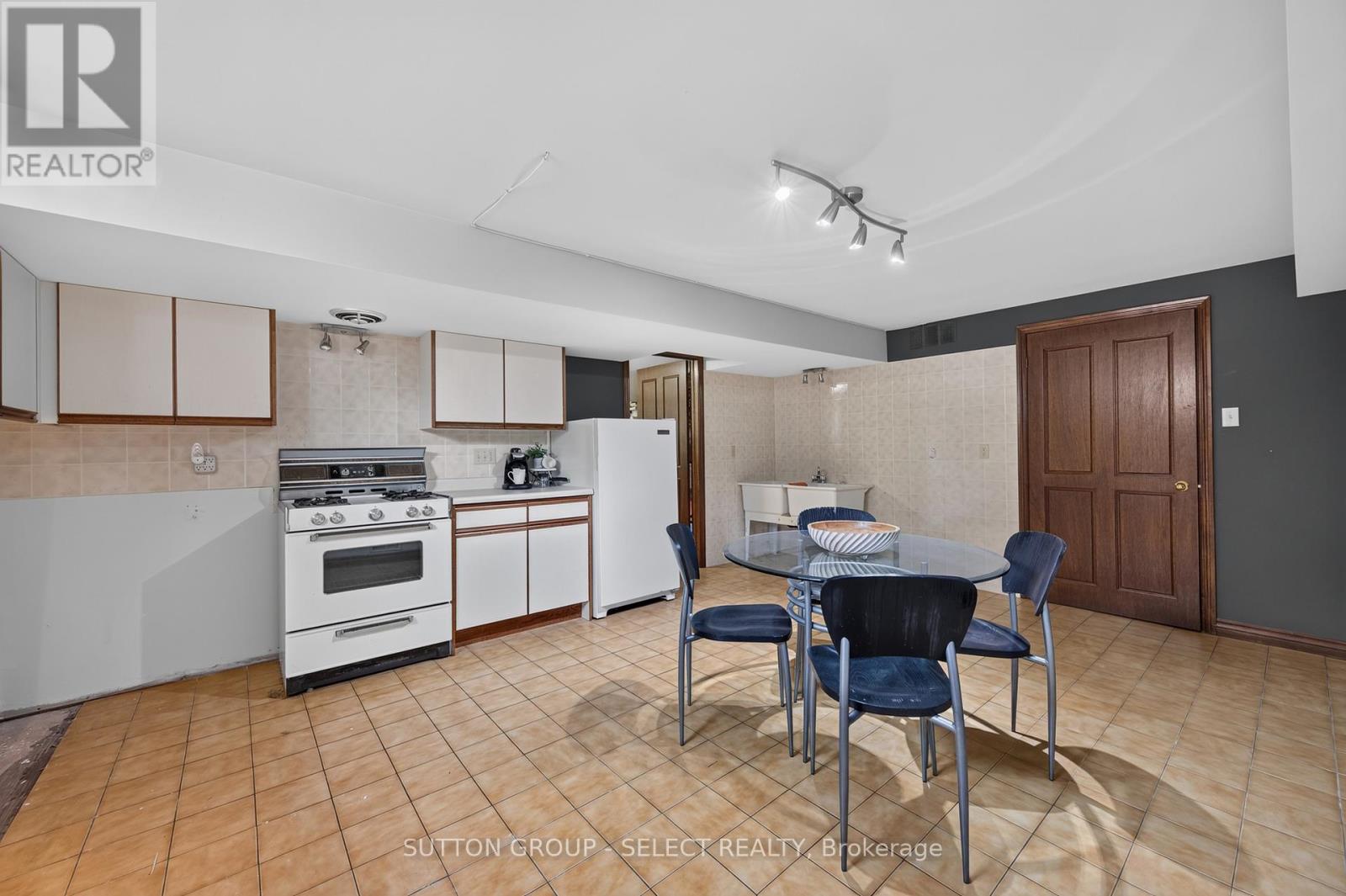 719 Franklinway Crescent, London North, Ontario  N6G 5C8 - Photo 34 - X13490448
