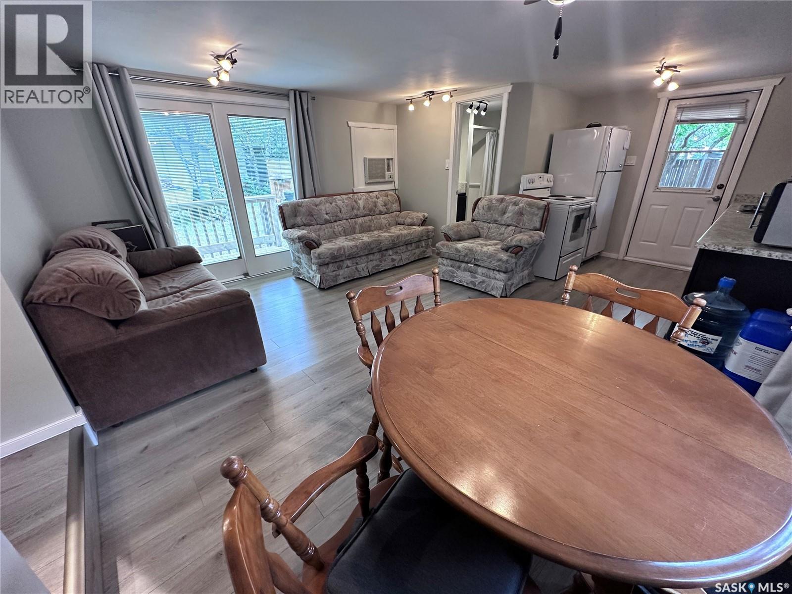 921 Joseph Crescent, Cochin, Saskatchewan  S0M 0L0 - Photo 4 - SK040713