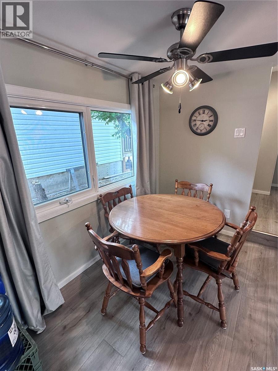921 Joseph Crescent, Cochin, Saskatchewan  S0M 0L0 - Photo 5 - SK040713