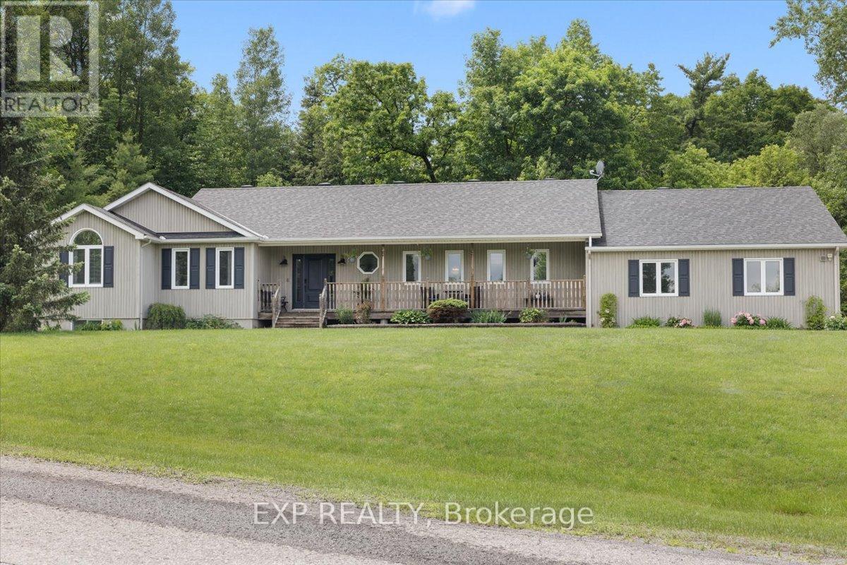 2670 PIERRETTE DRIVE, Ottawa, Ontario