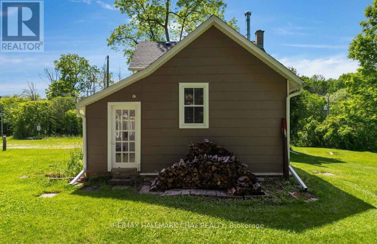 8997 County Road 9, Clearview, Ontario  L0M 1G0 - Photo 26 - S12997562