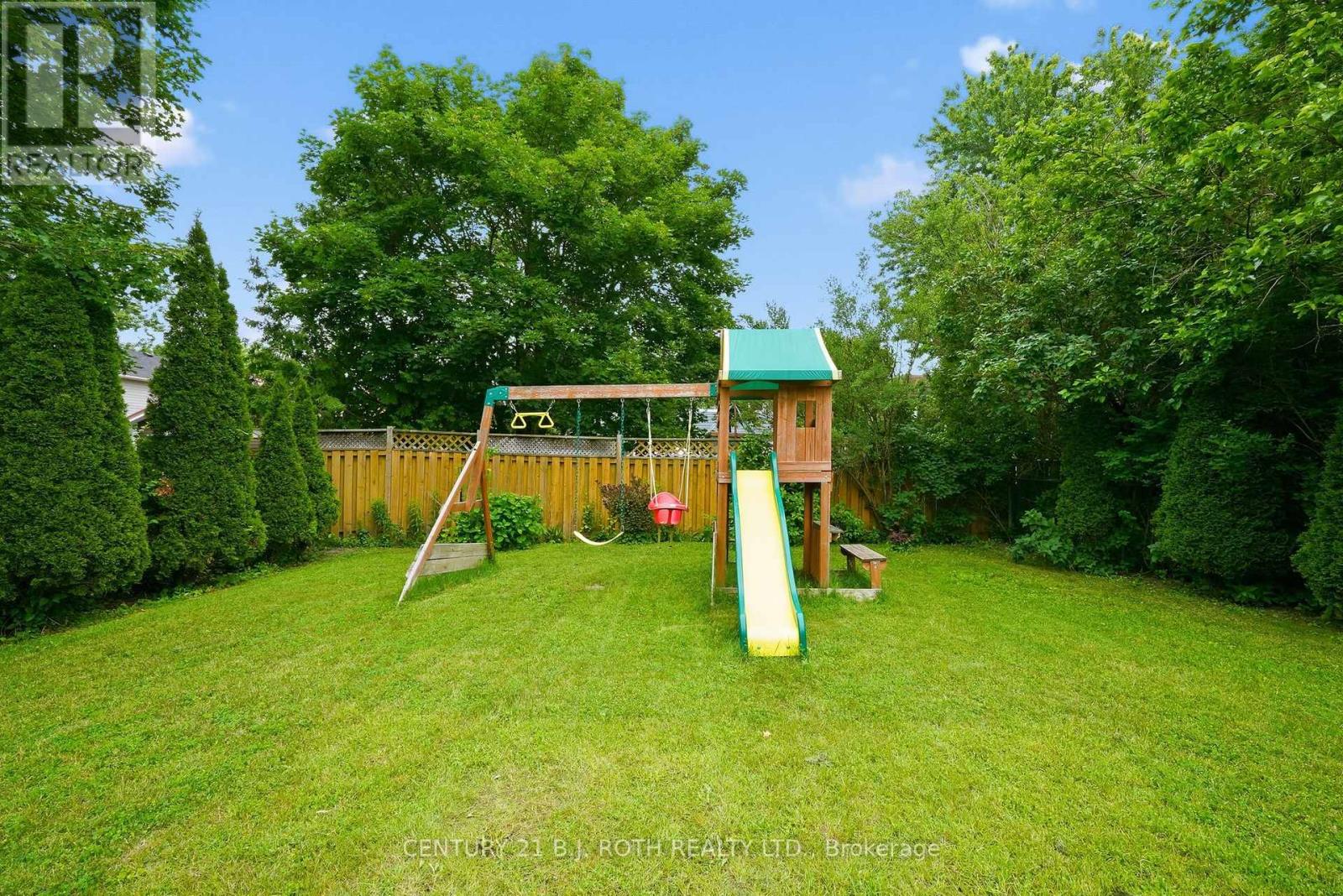 109 Elizabeth Street, Barrie, Ontario  L4N 6P2 - Photo 39 - S13171344