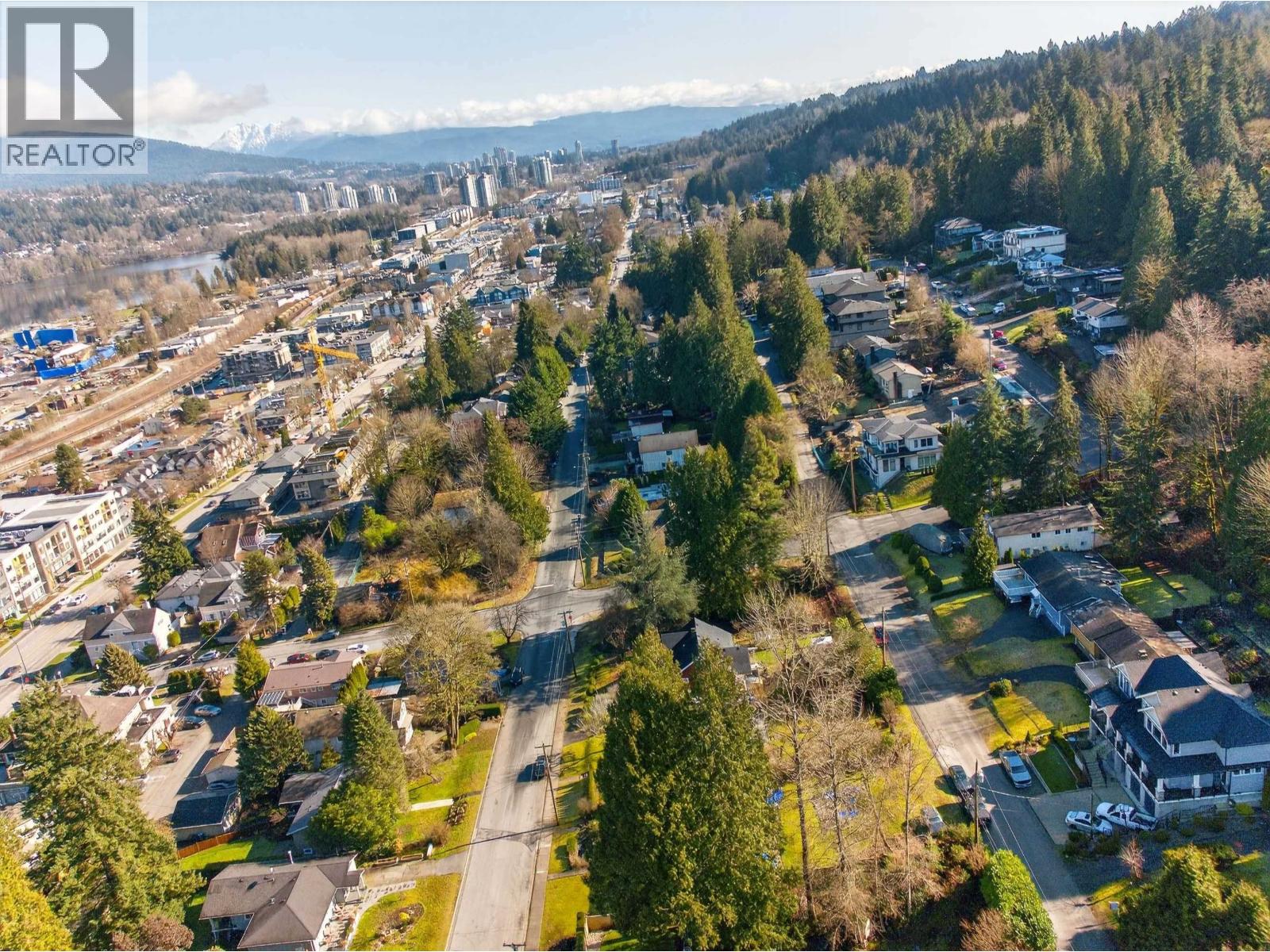 2217 St George Street, Port Moody, British Columbia  V3H 2G1 - Photo 19 - R3140015