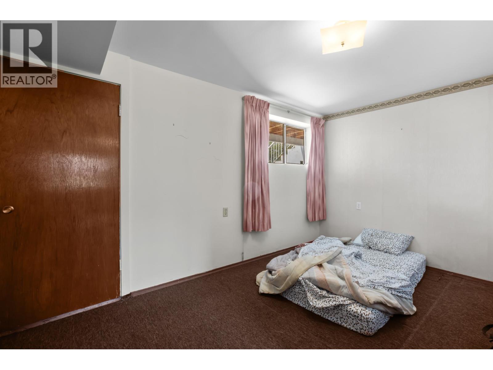 Listing image 30