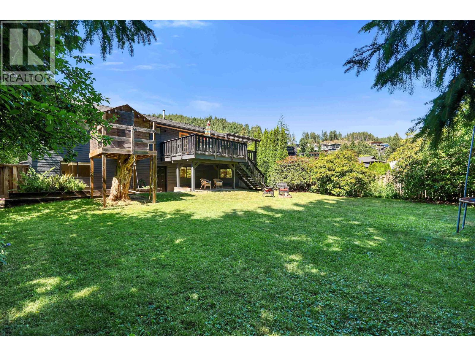 40011 Plateau Drive, Squamish, British Columbia  V8B 0W3 - Photo 28 - R3140044