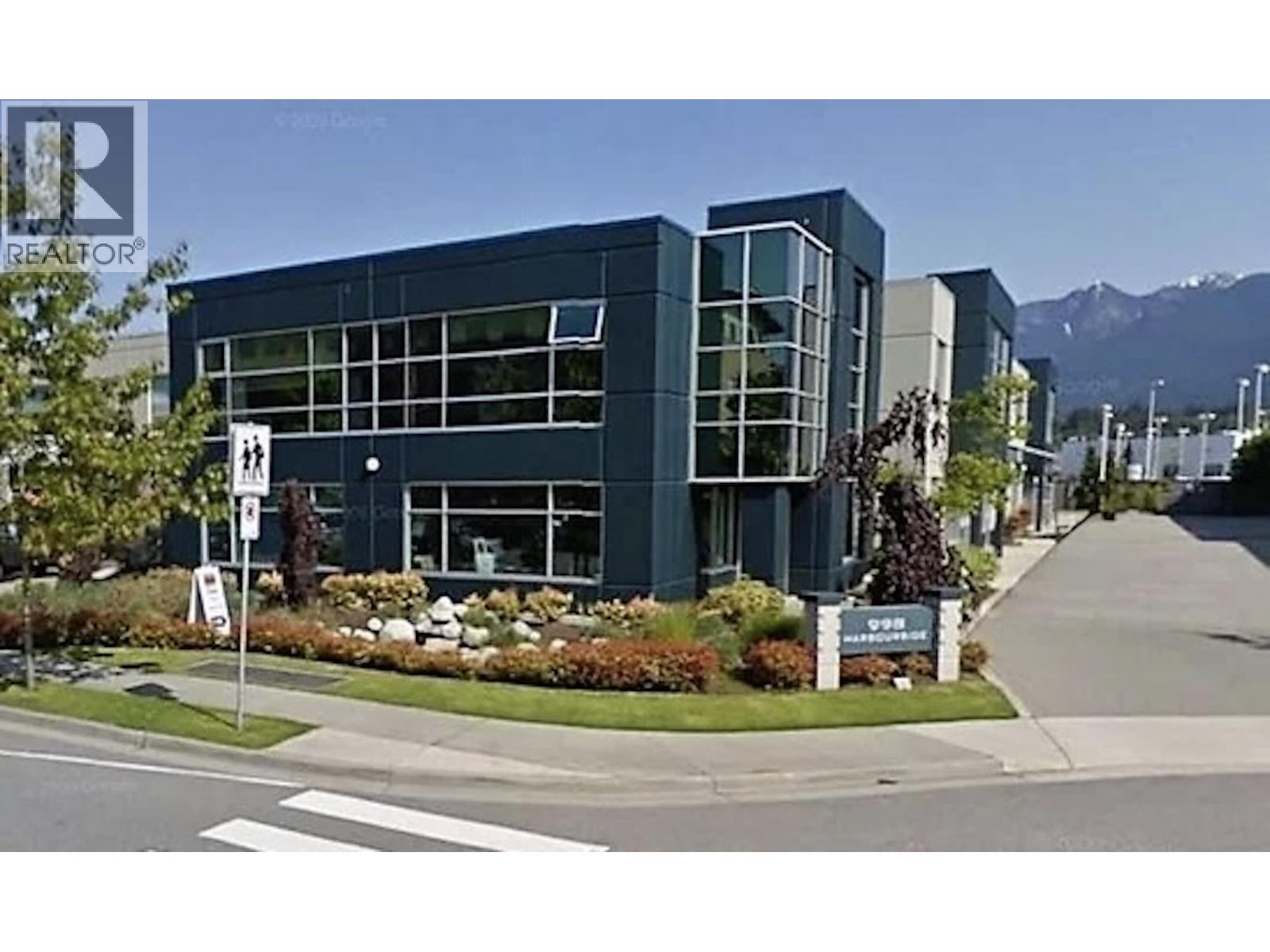 124 998 HARBOURSIDE DRIVE
