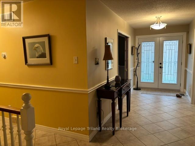 623 Lansdowne Avenue, Woodstock, Ontario  N4T 1J9 - Photo 2 - X13490466