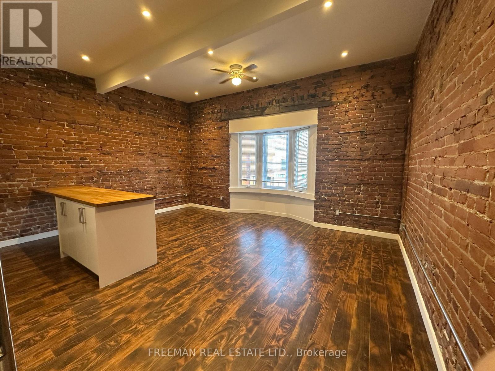 2nd Flr - 1190 Weston Road, Toronto, Ontario  M6M 4P4 - Photo 3 - W13466956