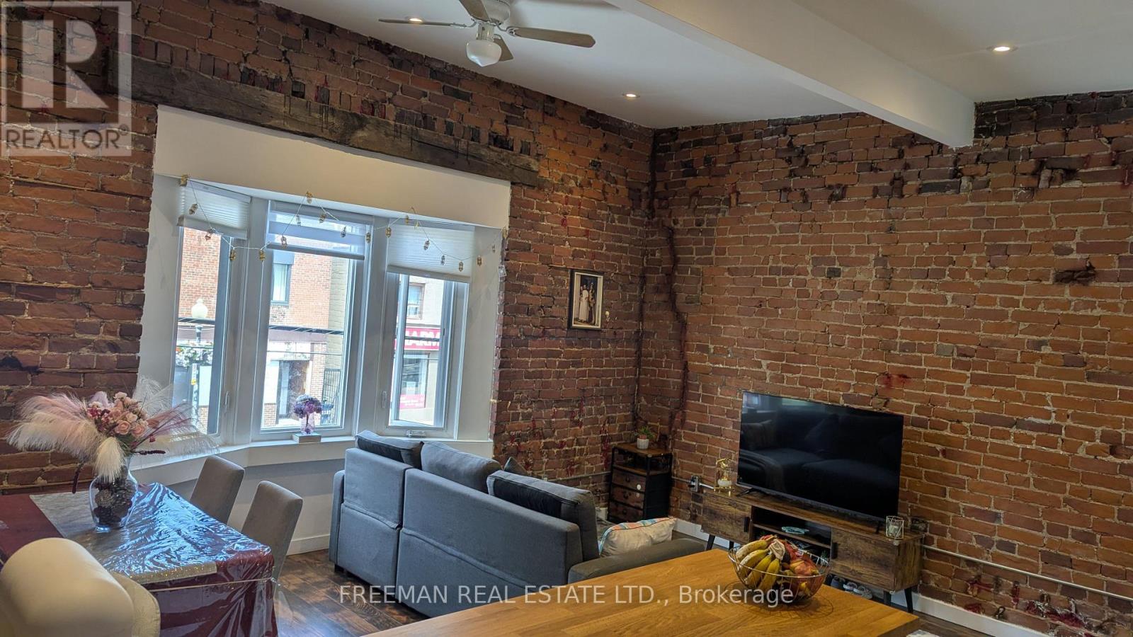 2nd Flr - 1190 Weston Road, Toronto, Ontario  M6M 4P4 - Photo 7 - W13466956