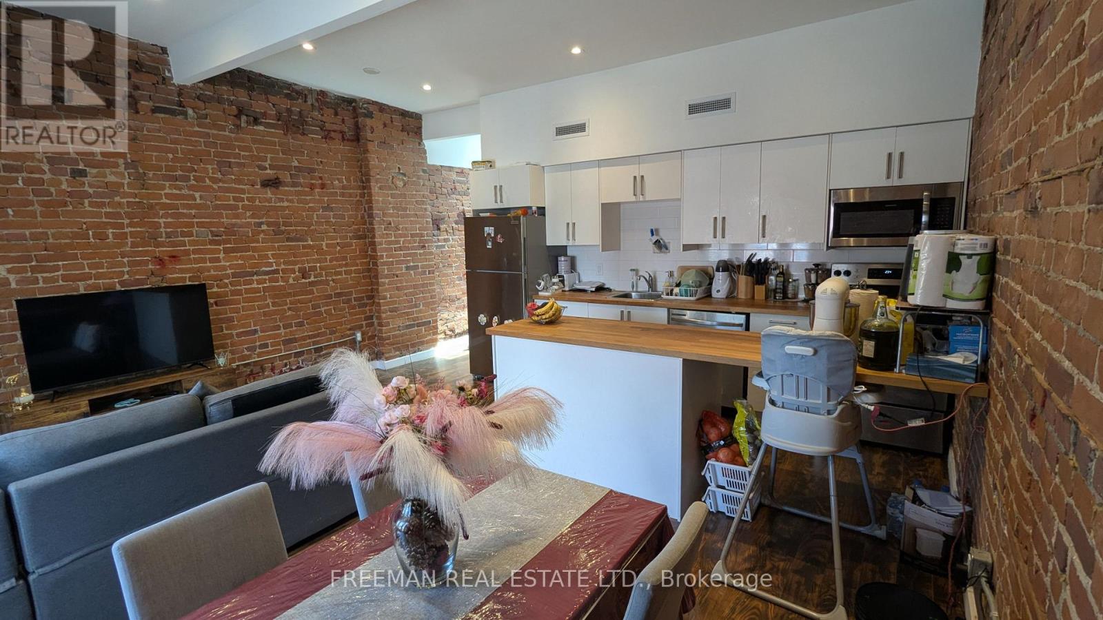 2nd Flr - 1190 Weston Road, Toronto, Ontario  M6M 4P4 - Photo 6 - W13466956
