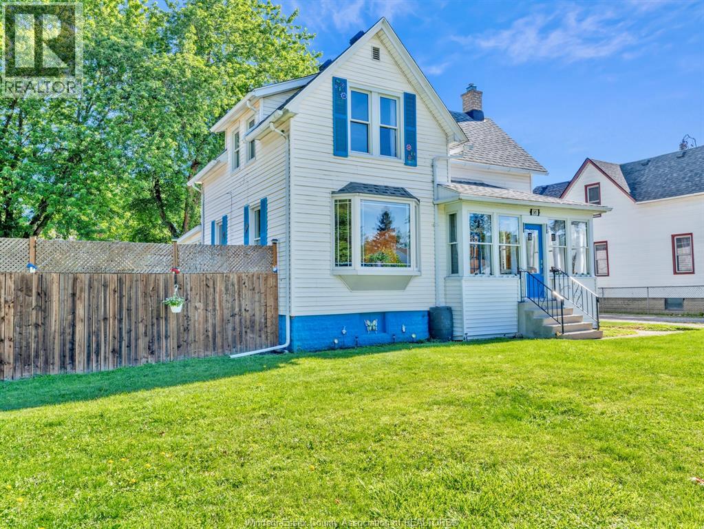 145 Delaware, Lasalle, Ontario  N9J 1S1 - Photo 2 - 26015162