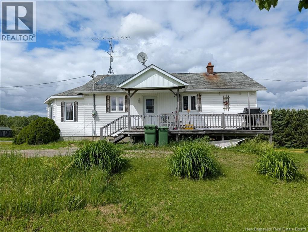 771 Canton, Dsl De Drummond/dsl Of Drummond, New Brunswick  E3Y 1L8 - Photo 2 - NB133605