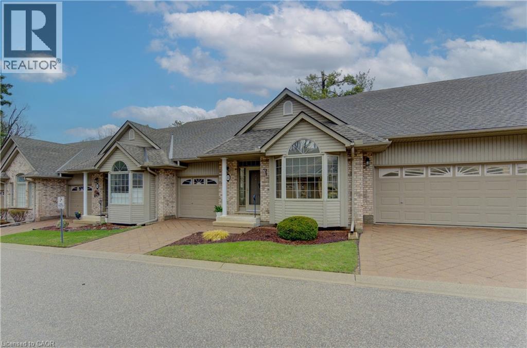 74 Autumn Ridge Trail Unit# 33, Kitchener, Ontario  N2P 2M5 - Photo 2 - 40838134