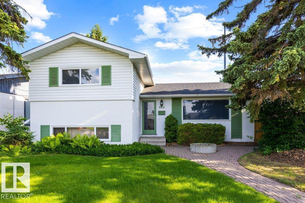 15621 79A AV NW, Edmonton, Alberta