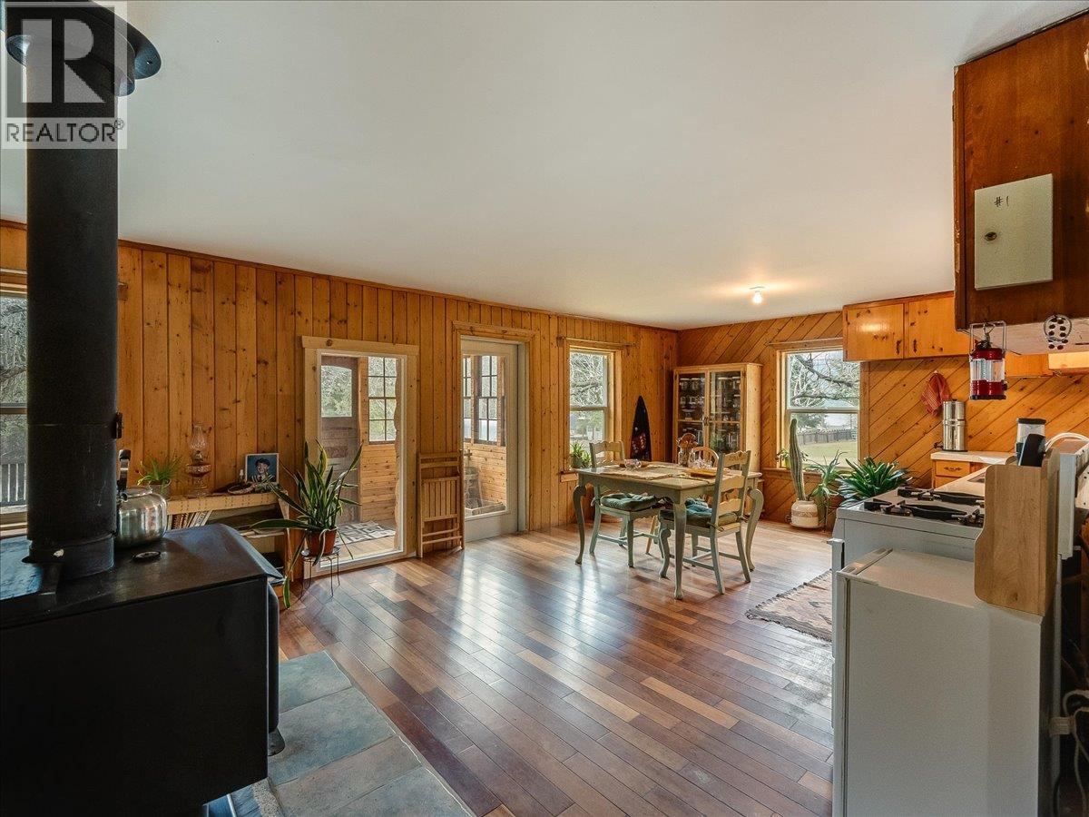 7515 Broadwater Road, Deer Park, British Columbia  V1N 4V8 - Photo 29 - 10379500