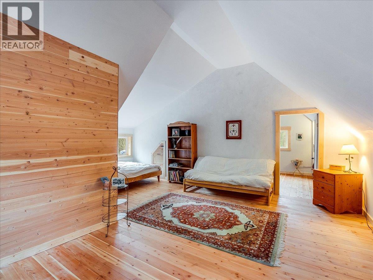 7515 Broadwater Road, Deer Park, British Columbia  V1N 4V8 - Photo 39 - 10379500