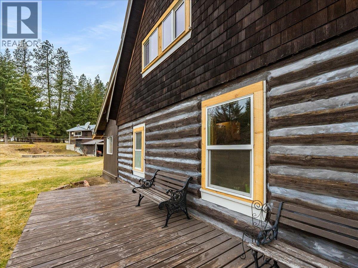 7515 Broadwater Road, Deer Park, British Columbia  V1N 4V8 - Photo 7 - 10379500