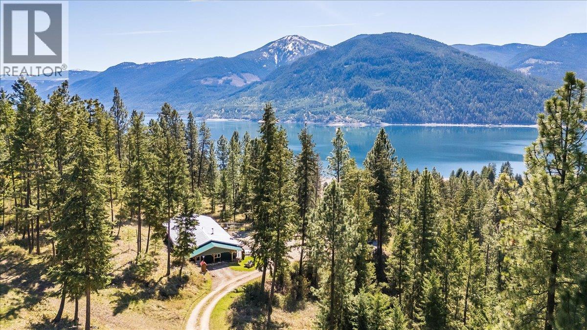 7465 Broadwater Road, Deer Park, British Columbia  V1N 4V8 - Photo 10 - 10384692