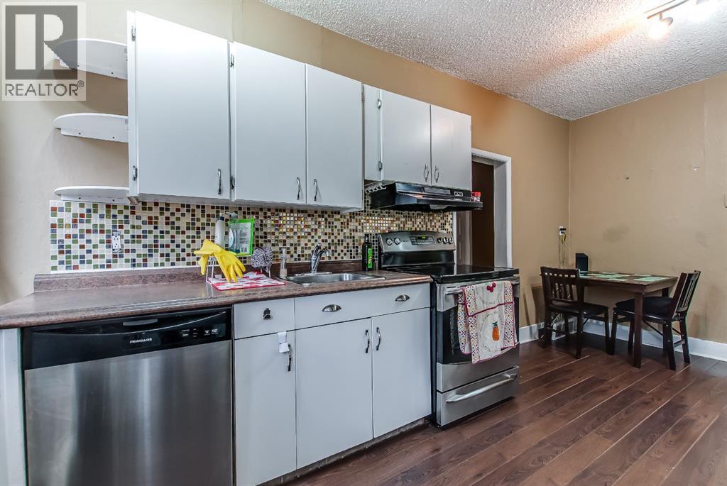 127a 2nd Street NE, Medicine Hat, Alberta  T1A 5L1 - Photo 9 - A2323750