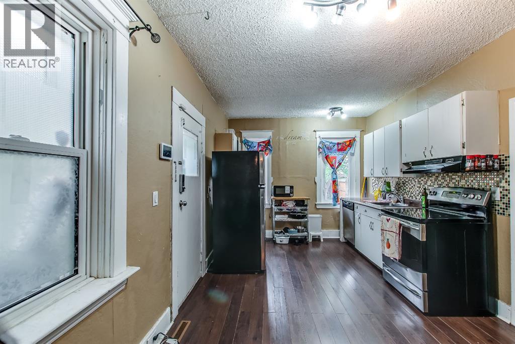 127a 2nd Street NE, Medicine Hat, Alberta  T1A 5L1 - Photo 7 - A2323750