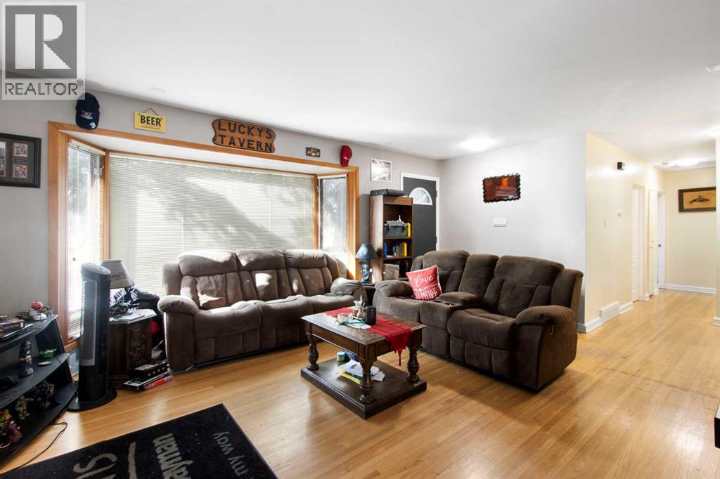 1140 105 Avenue Sw, Calgary, Alberta  T2W 0B1 - Photo 7 - A2317816