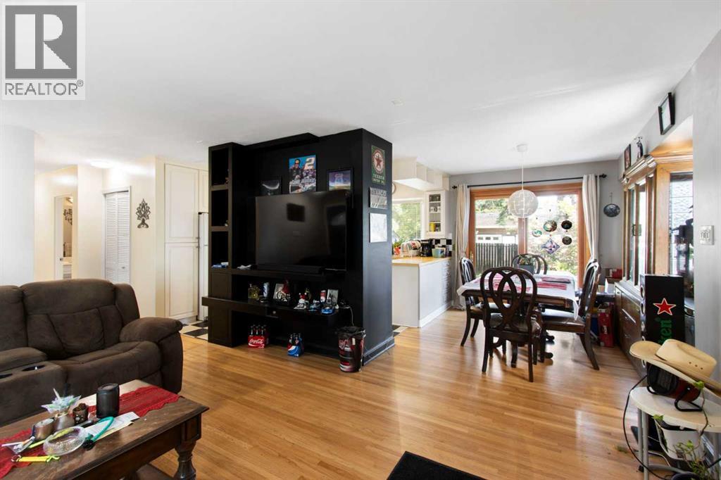 1140 105 Avenue Sw, Calgary, Alberta  T2W 0B1 - Photo 9 - A2317816