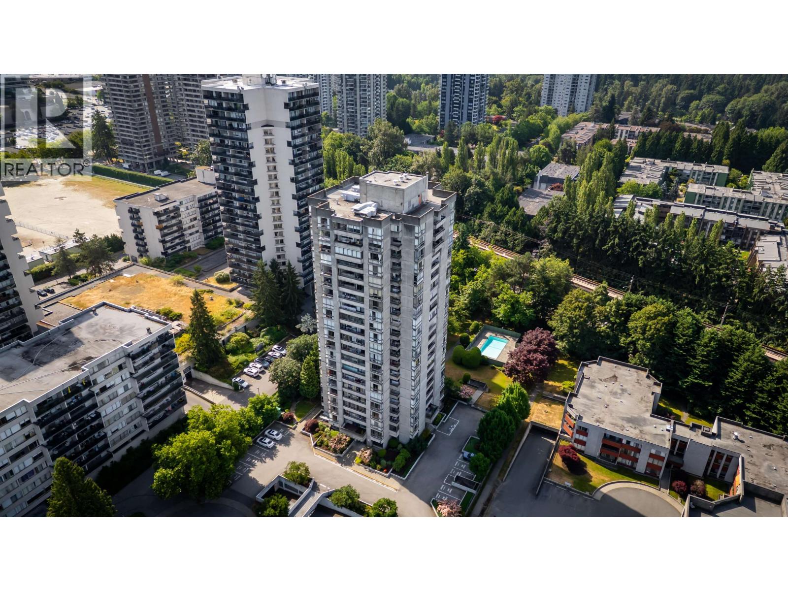 607 9280 Salish Court, Burnaby, British Columbia  V3J 7J8 - Photo 2 - R3139883