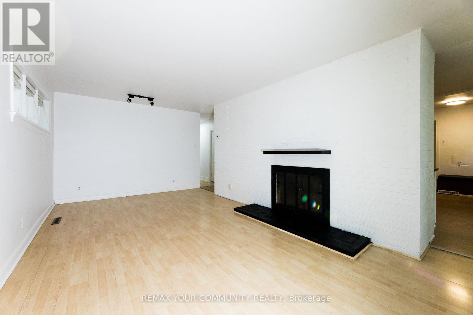 29 Wareham Drive, Mississauga, Ontario  L5M 1B8 - Photo 12 - W13490526