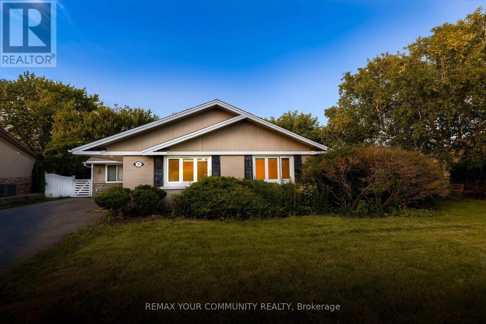 29 Wareham Drive, Mississauga, Ontario  L5M 1B8 - Photo 28 - W13490526