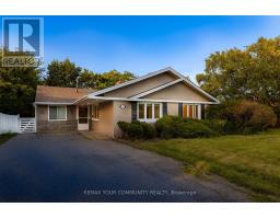 29 WAREHAM DRIVE, Mississauga, Ontario