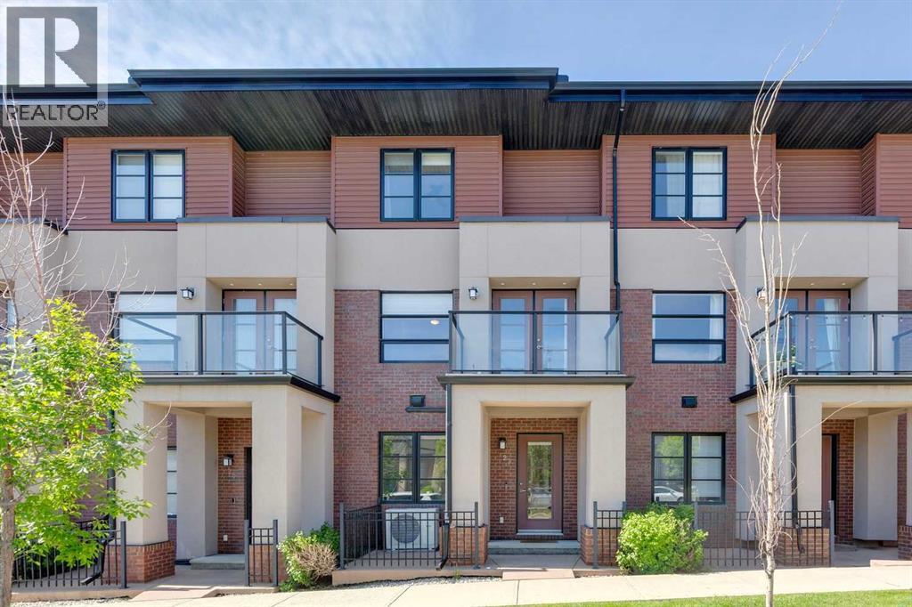 27 Aspen Hills Green Sw, Calgary, Alberta  T3H 0H6 - Photo 2 - A2324227