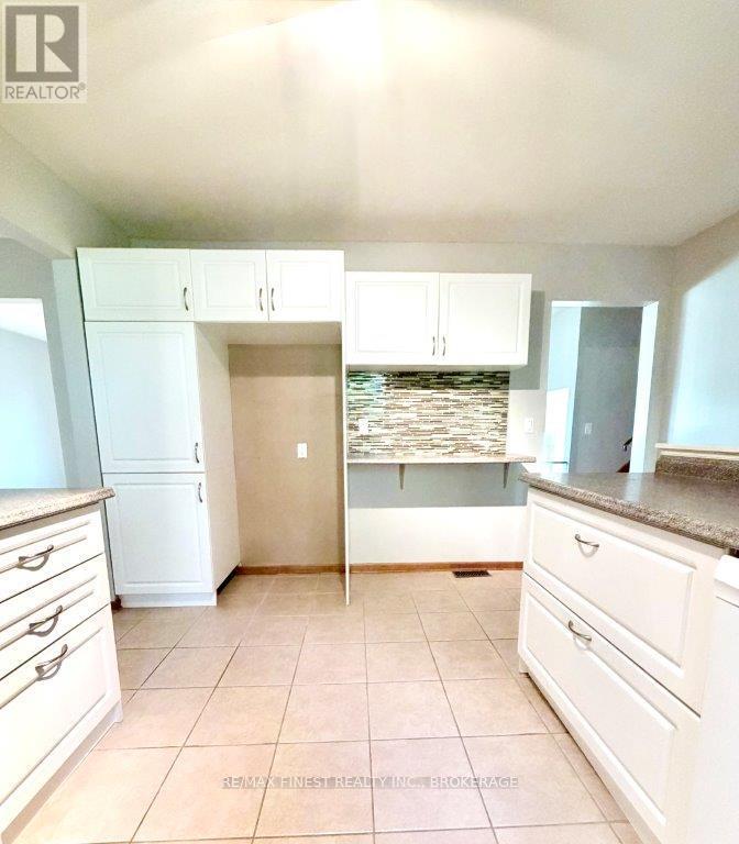 744 Sussex Boulevard, Kingston, Ontario  K7M 5B1 - Photo 12 - X13490570