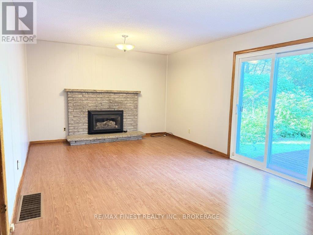 744 Sussex Boulevard, Kingston, Ontario  K7M 5B1 - Photo 14 - X13490570