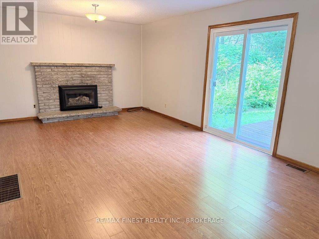 744 Sussex Boulevard, Kingston, Ontario  K7M 5B1 - Photo 15 - X13490570