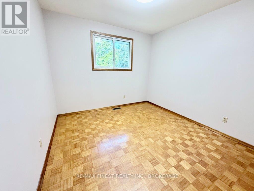 744 Sussex Boulevard, Kingston, Ontario  K7M 5B1 - Photo 23 - X13490570