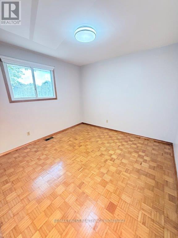 744 Sussex Boulevard, Kingston, Ontario  K7M 5B1 - Photo 26 - X13490570