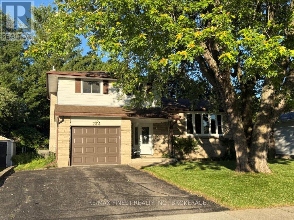 744 Sussex Boulevard, Kingston, Ontario  K7M 5B1 - Photo 3 - X13490570