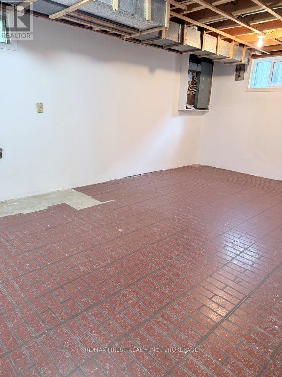 744 Sussex Boulevard, Kingston, Ontario  K7M 5B1 - Photo 31 - X13490570