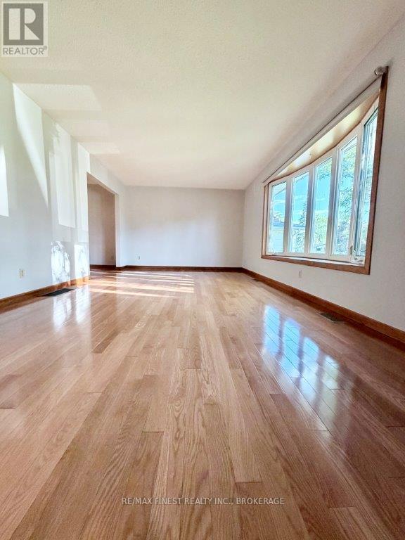 744 Sussex Boulevard, Kingston, Ontario  K7M 5B1 - Photo 7 - X13490570