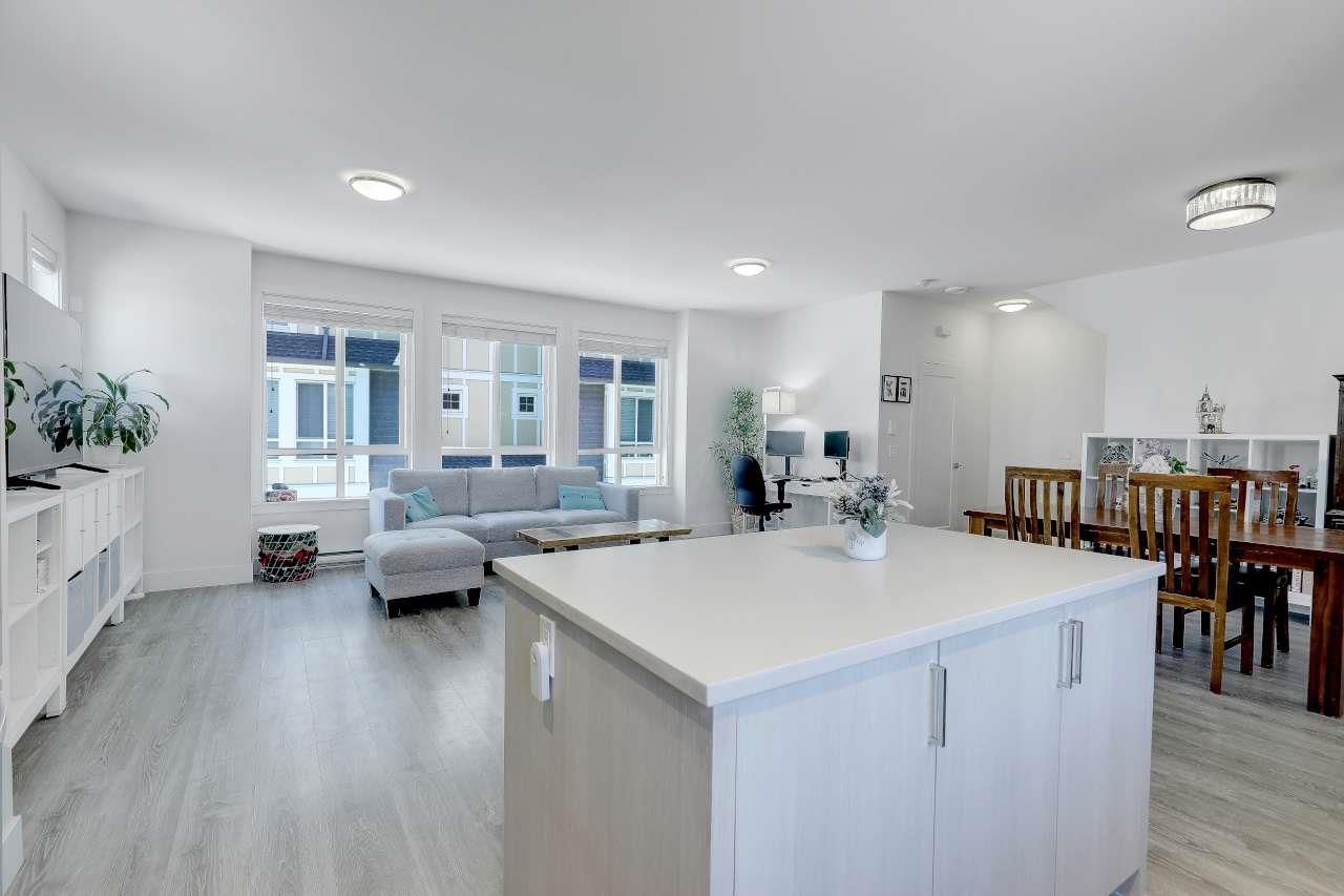 77 9718 161a Street, Surrey, British Columbia  V4N 6S7 - Photo 4 - R3138391
