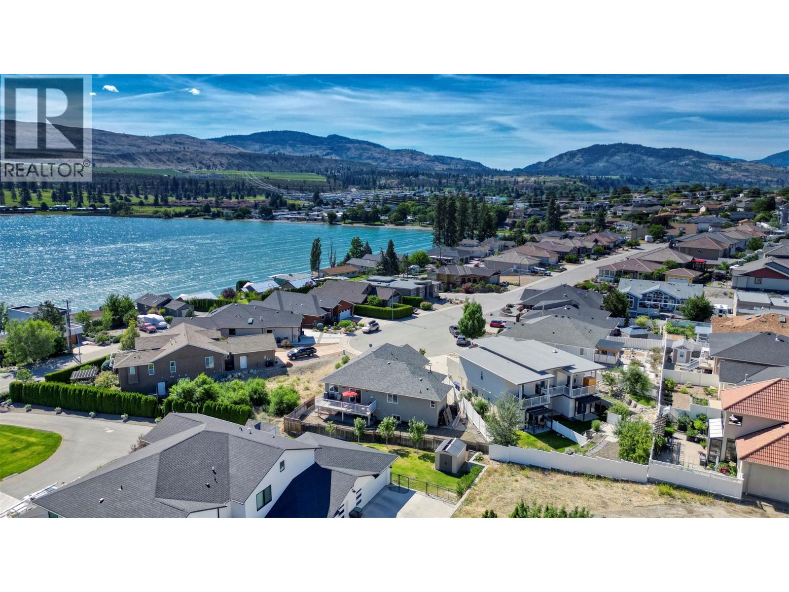 6950 Cabernet Place, Oliver, British Columbia  V0H 1T4 - Photo 2 - 10392227