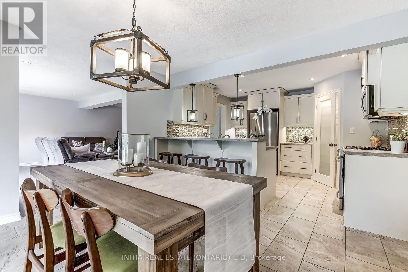 1082 Oakcrossing Road, London North, Ontario  N6H 0A8 - Photo 13 - X13490830