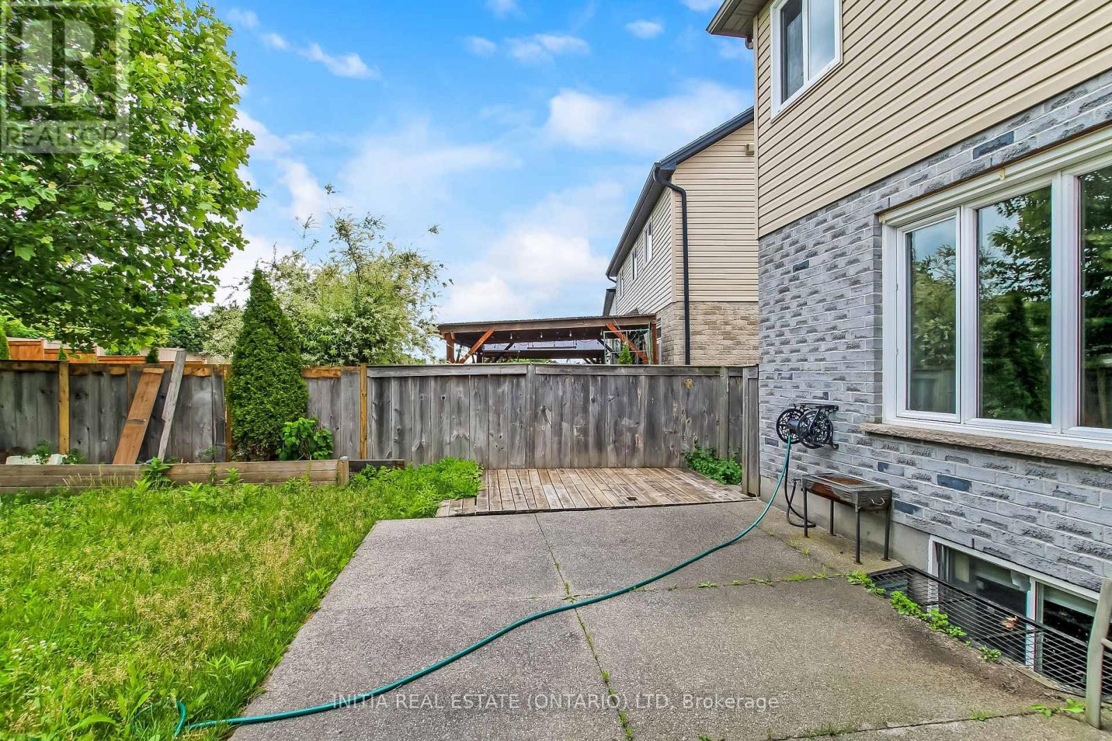 1082 Oakcrossing Road, London North, Ontario  N6H 0A8 - Photo 37 - X13490830