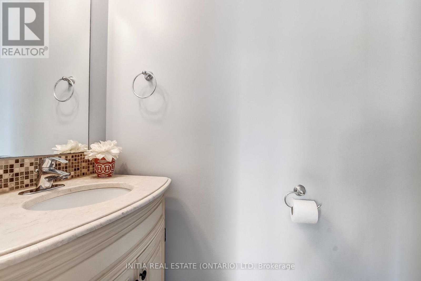 1082 Oakcrossing Road, London North, Ontario  N6H 0A8 - Photo 6 - X13490830