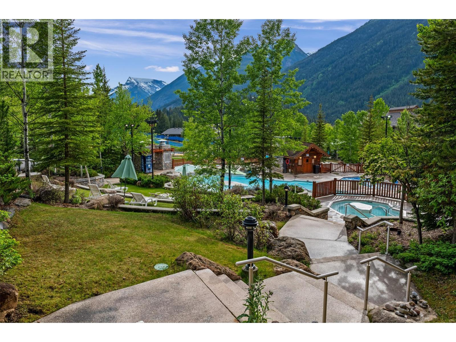 2080 Summit Drive Unit# 111, Panorama, British Columbia  V0A 1T0 - Photo 15 - 10392498