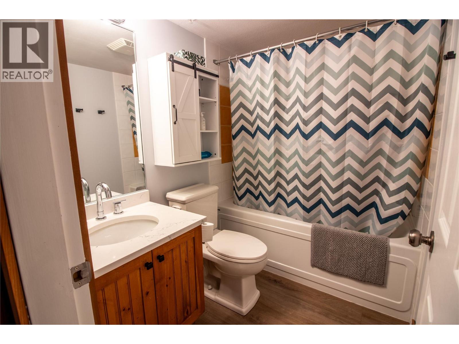 2080 Summit Drive Unit# 111, Panorama, British Columbia  V0A 1T0 - Photo 11 - 10392498