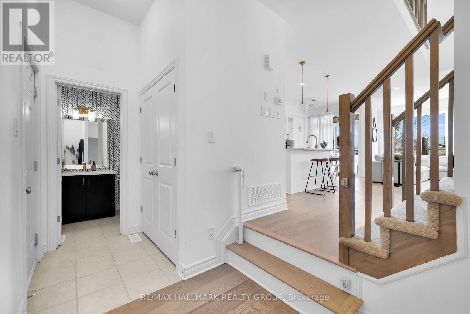 112 Crevasse Road, Ottawa, Ontario  K1W 0P9 - Photo 4 - X13490620