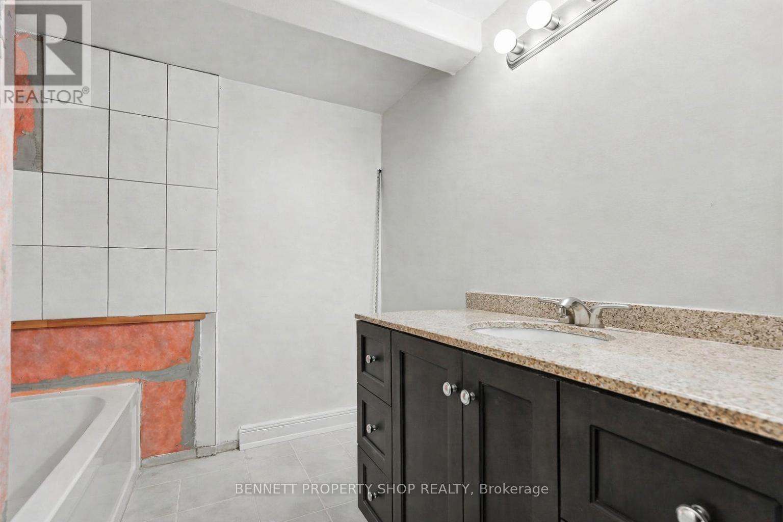 34 Hazel Street, Ottawa, Ontario  K1S 1J5 - Photo 22 - X13490778