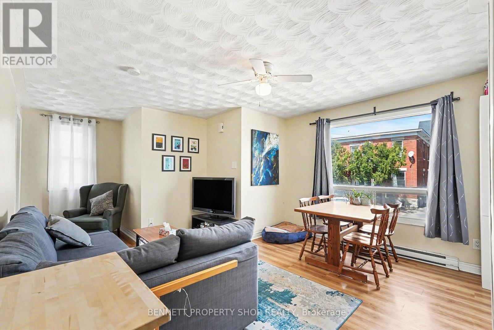 34 Hazel Street, Ottawa, Ontario  K1S 1J5 - Photo 5 - X13490778