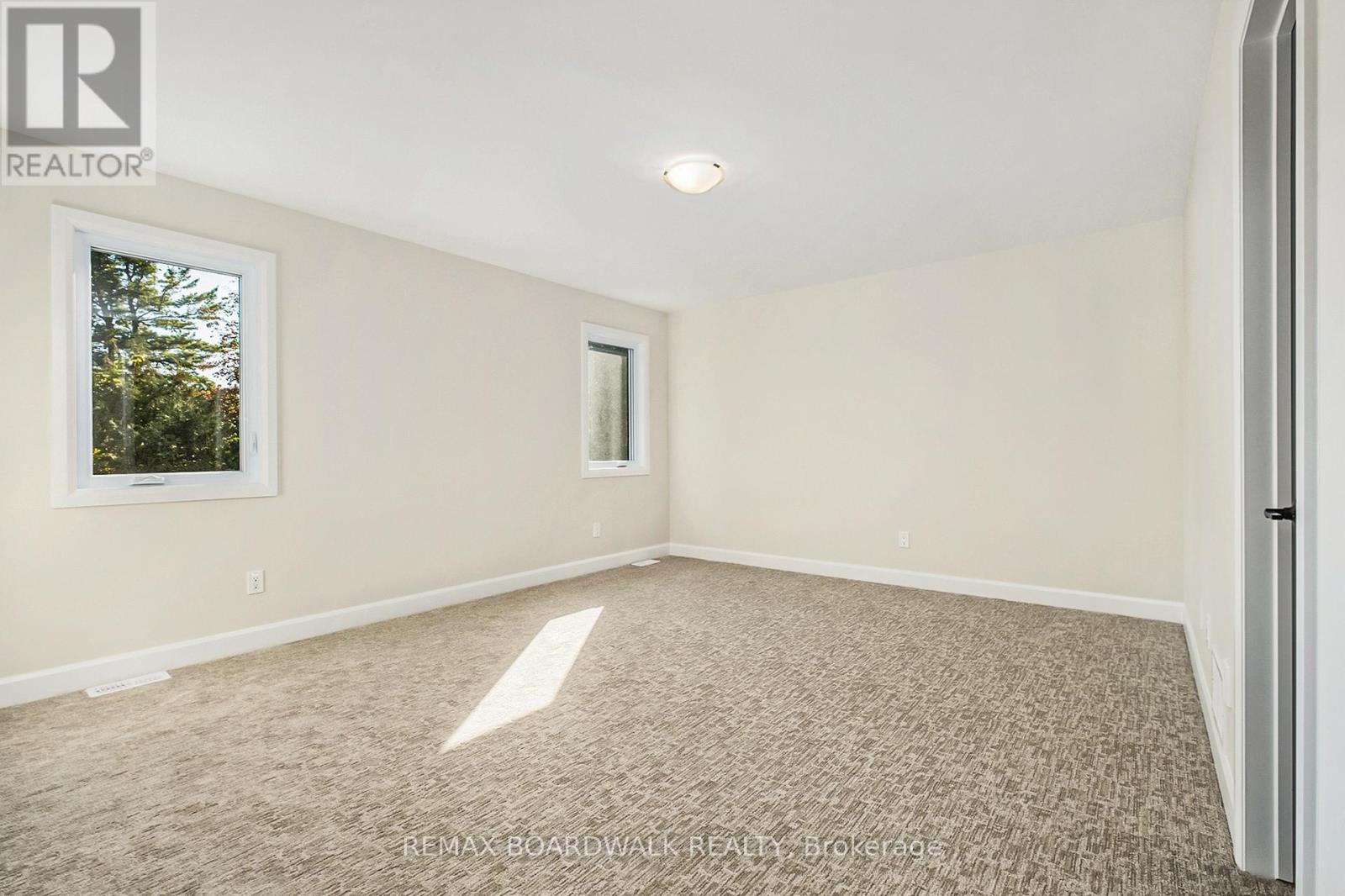 1064 Chablis Crescent, Russell, Ontario  K0A 1W0 - Photo 9 - X13490842